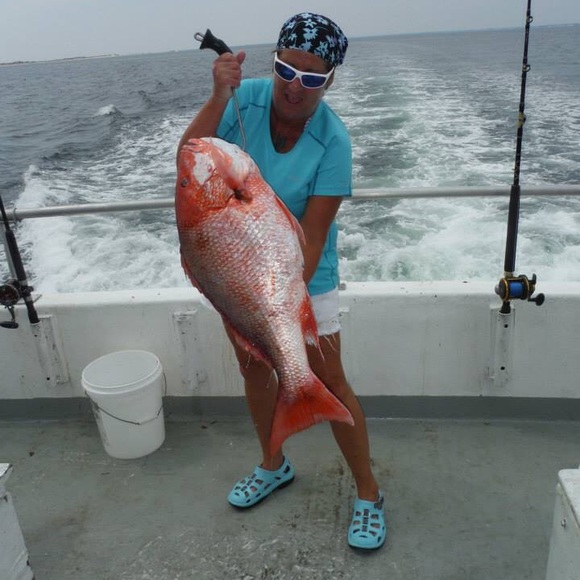 Meet your Posher, Lori - Picture 2 of 11